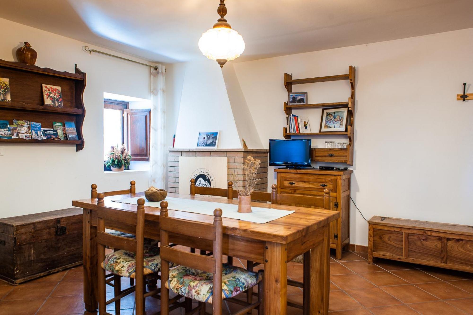Casa Ladyhawke Apartman Santo Stefano di Sessanio Kültér fotó